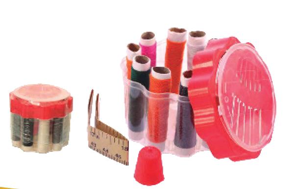 KIT COSTURA AGULHA/LINHA/DEDAL/FITA METR